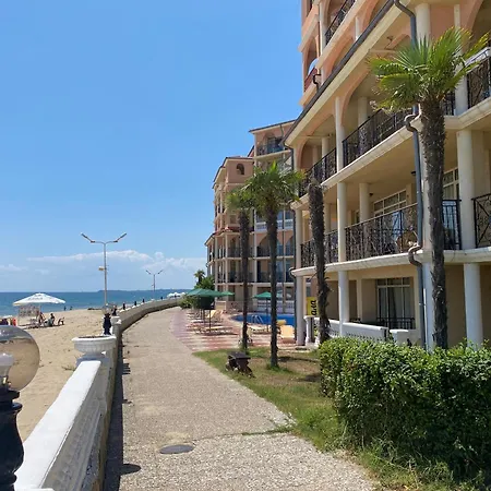 Апартаменты Andalusia A602 Elenite Бургас